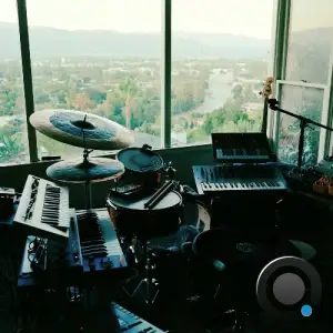 Johnathan Hulett - SPACESHIP VOL 1 (2025)